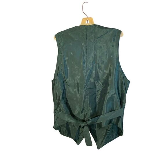 Orvis vintage Childs tapestry winter Christmas vest see measurements for size - Picture 2 of 5